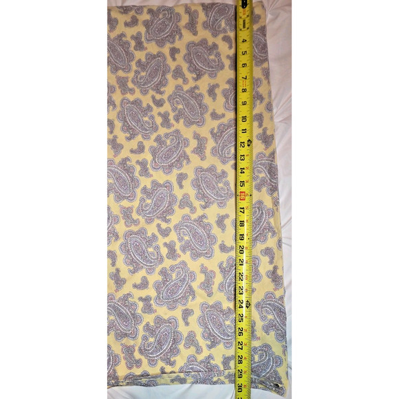 Lauren Ralph Lauren Studio Pillowcases Set of 2 Yellow Paisley Standard Size - Picture 2 of 6